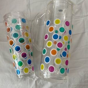 NWT 2 quart pitcher with 4 tumbler cups